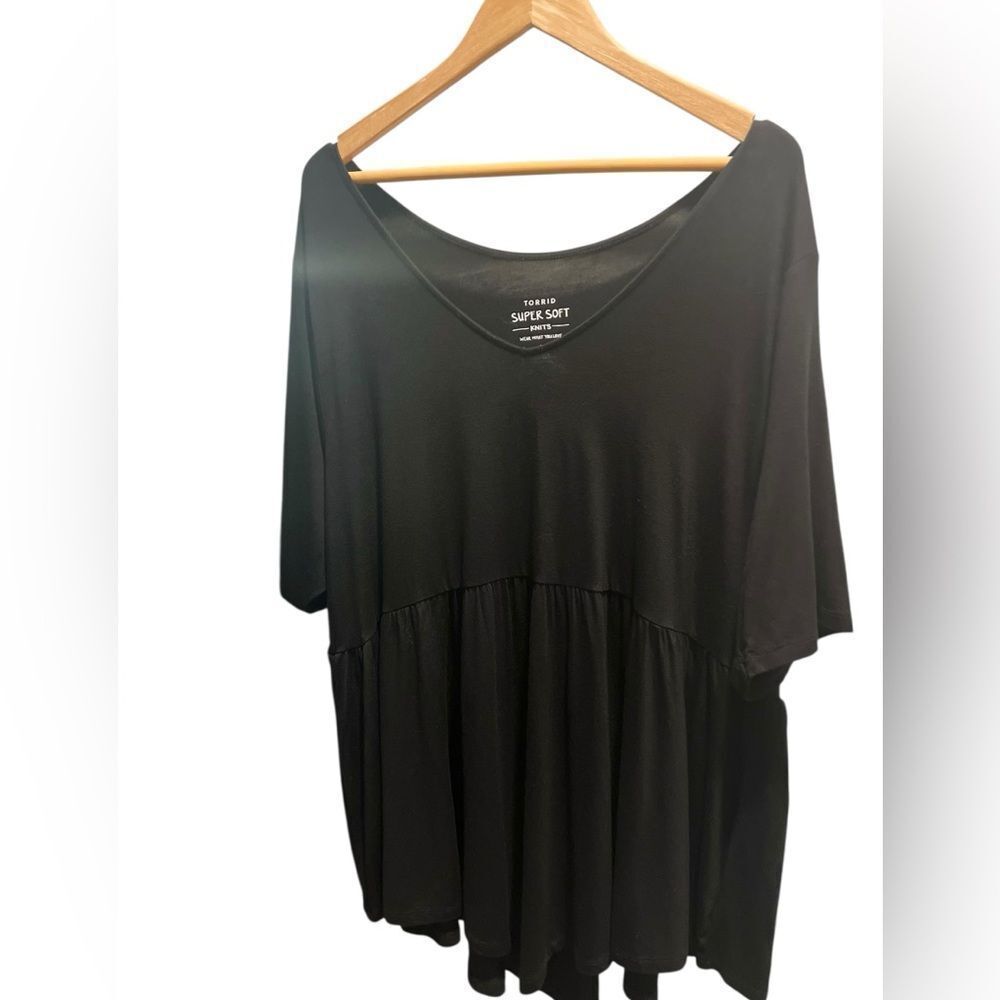 Torrid Super Soft Babydoll Tunic Top Black Size 4